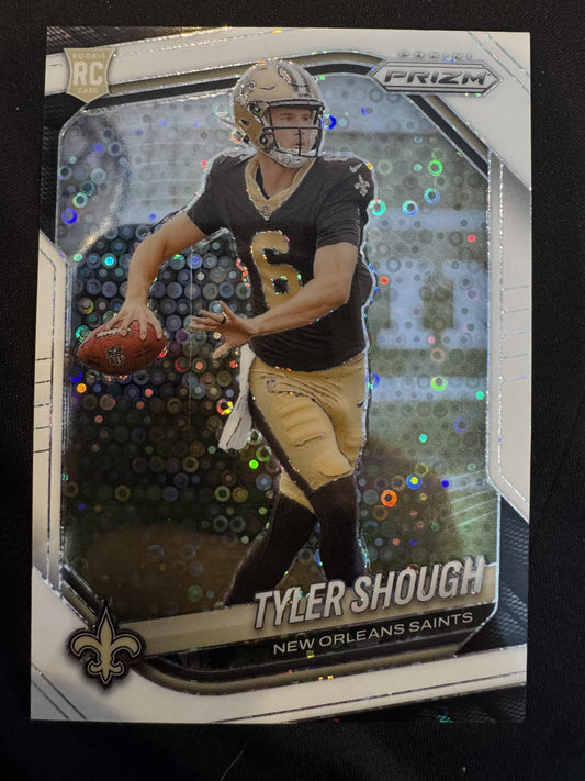 2025 Panini Prizm #327 Tyler Shough White Disco
